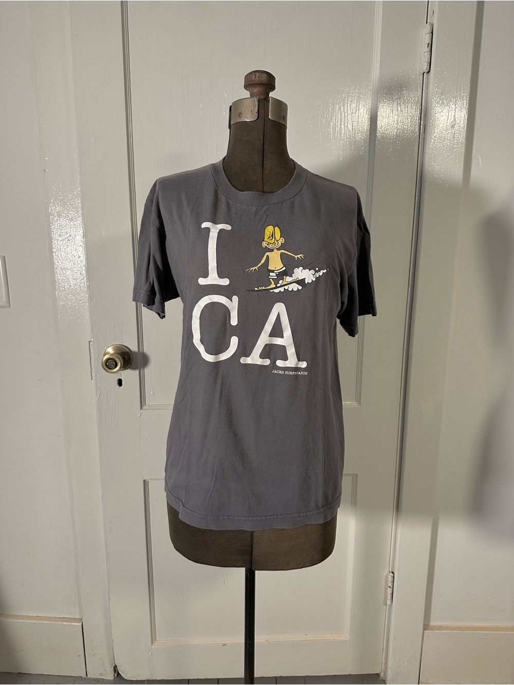 Jacks surfboards 'I 🏄 CA' Graphic Tee - Charcoal souvenir Short Sleeve large men